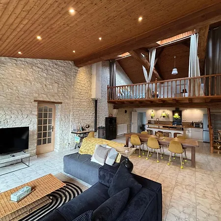 3 Etoiles De 100m2- Piscine Partagee