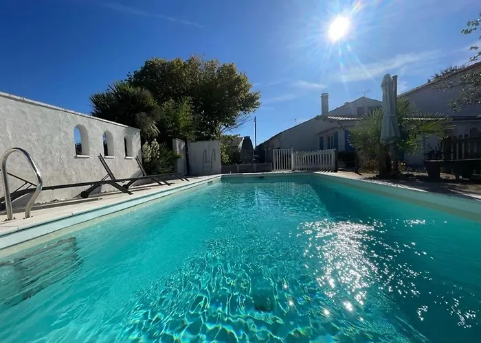 Nyaraló 100m2- Piscine Partagee Meursac