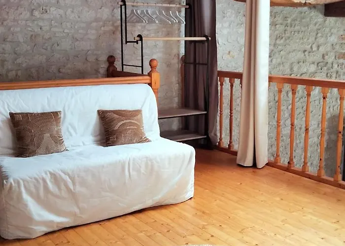 Nyaraló 100m2- Piscine Partagee