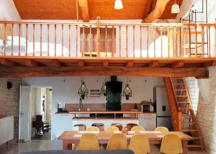 Nyaraló 100m2- Piscine Partagee *