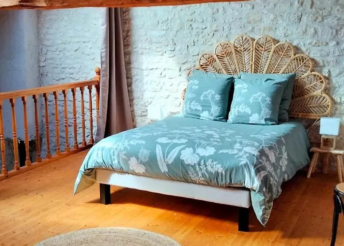 Nyaraló 100m2- Piscine Partagee