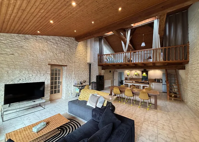 100m2- Piscine Partagee